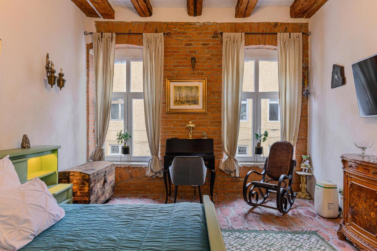 Apartamento Koa - Goli 2Bdr W Terrace Braşov Exterior foto