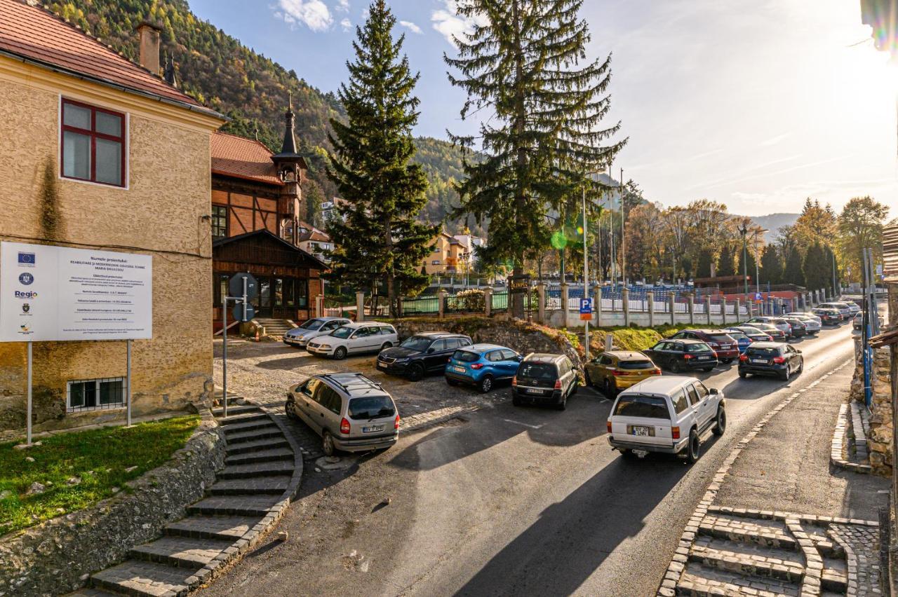 Apartamento Koa - Goli 2Bdr W Terrace Braşov Exterior foto